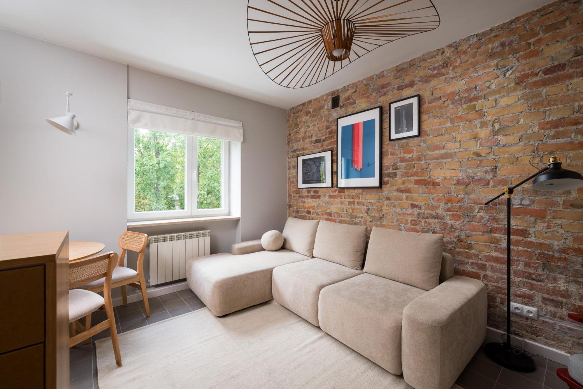 Metro Raclawicka Loft Appartement